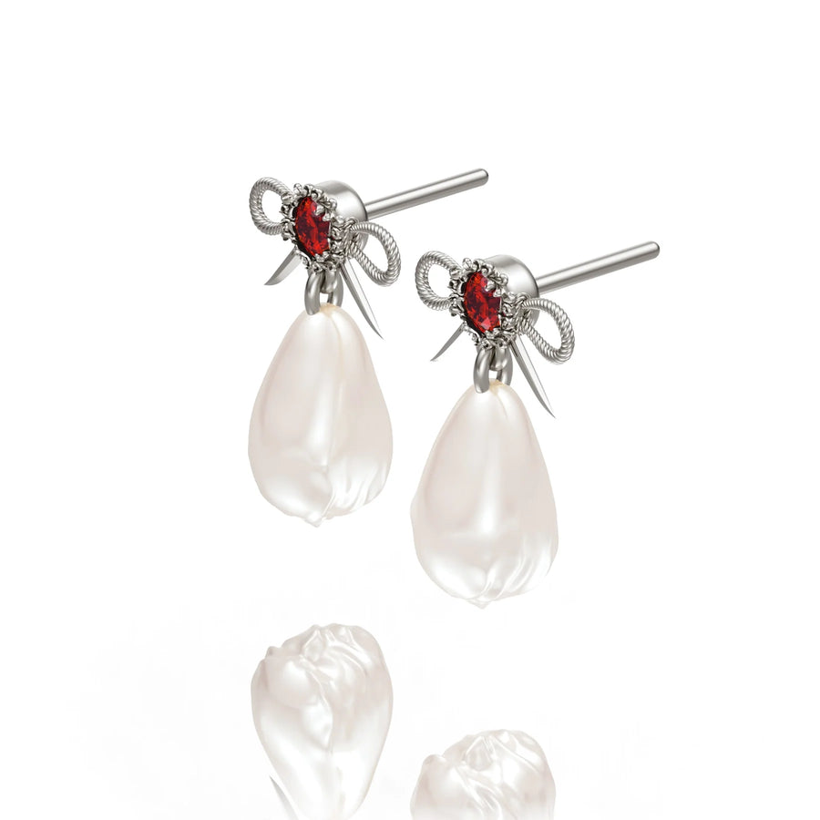 REPUTATION EARRING