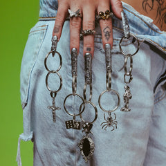 LUCKY SEVEN DICE PENDANT