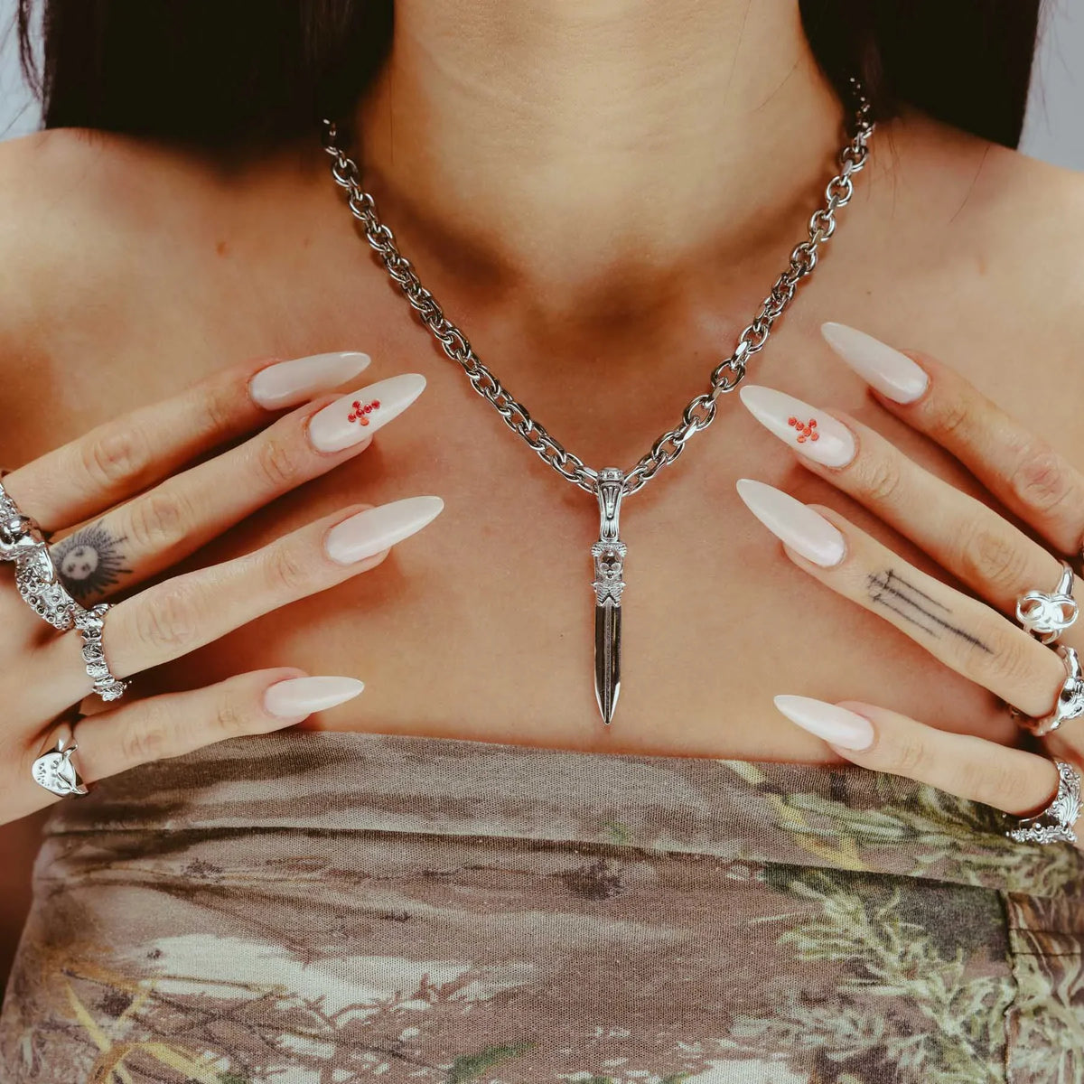 CATACOMB SWORD PENDANT