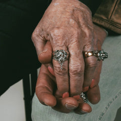 DAISY THE DAYSTALKER RING