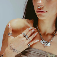 DOUBLE FINGER OCTOSKULL RING
