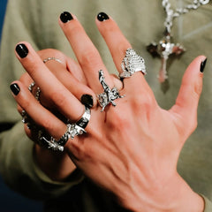 FALLEN ANGEL RING