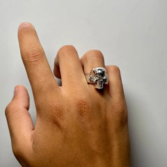 HALLUCINOGENIC RING