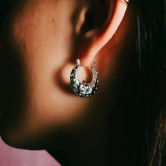 LUNA HOOP EARRING