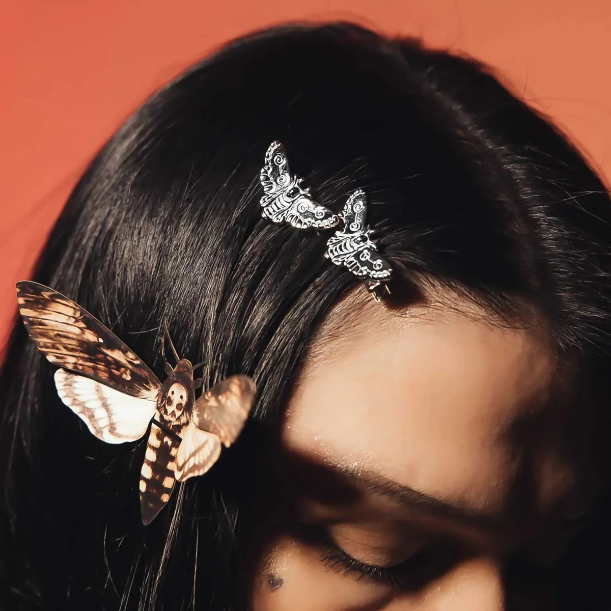 MOTH HAIR CLIP