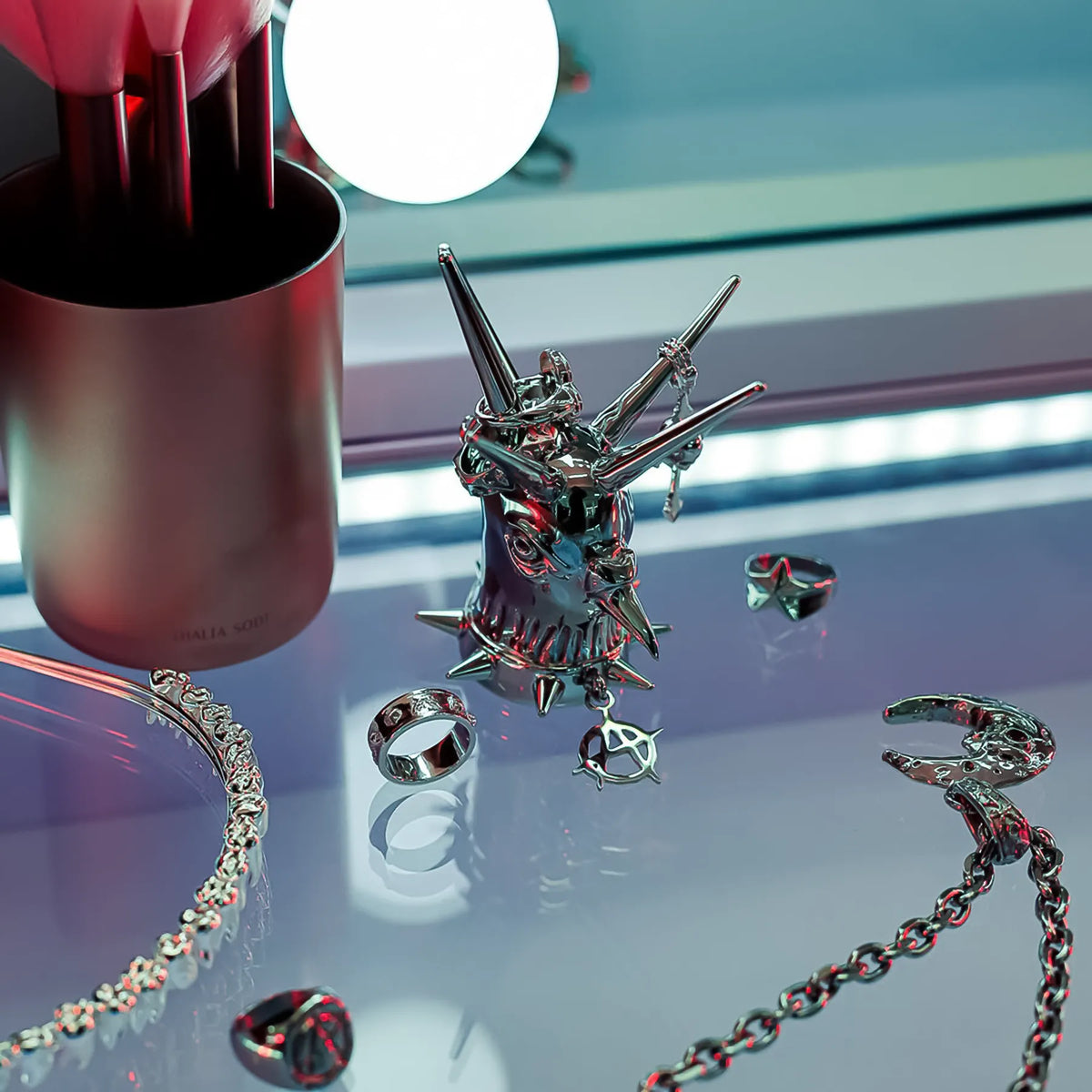 PHOENIX THE PUNK PIGEON JEWELRY HOLDER