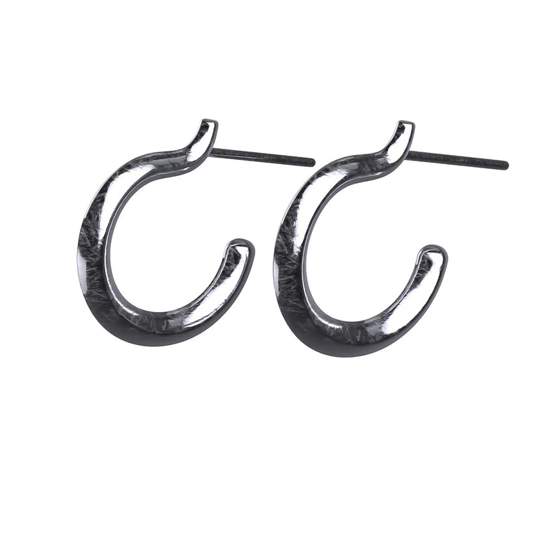 PLAIN OPEN HOOP EARRING