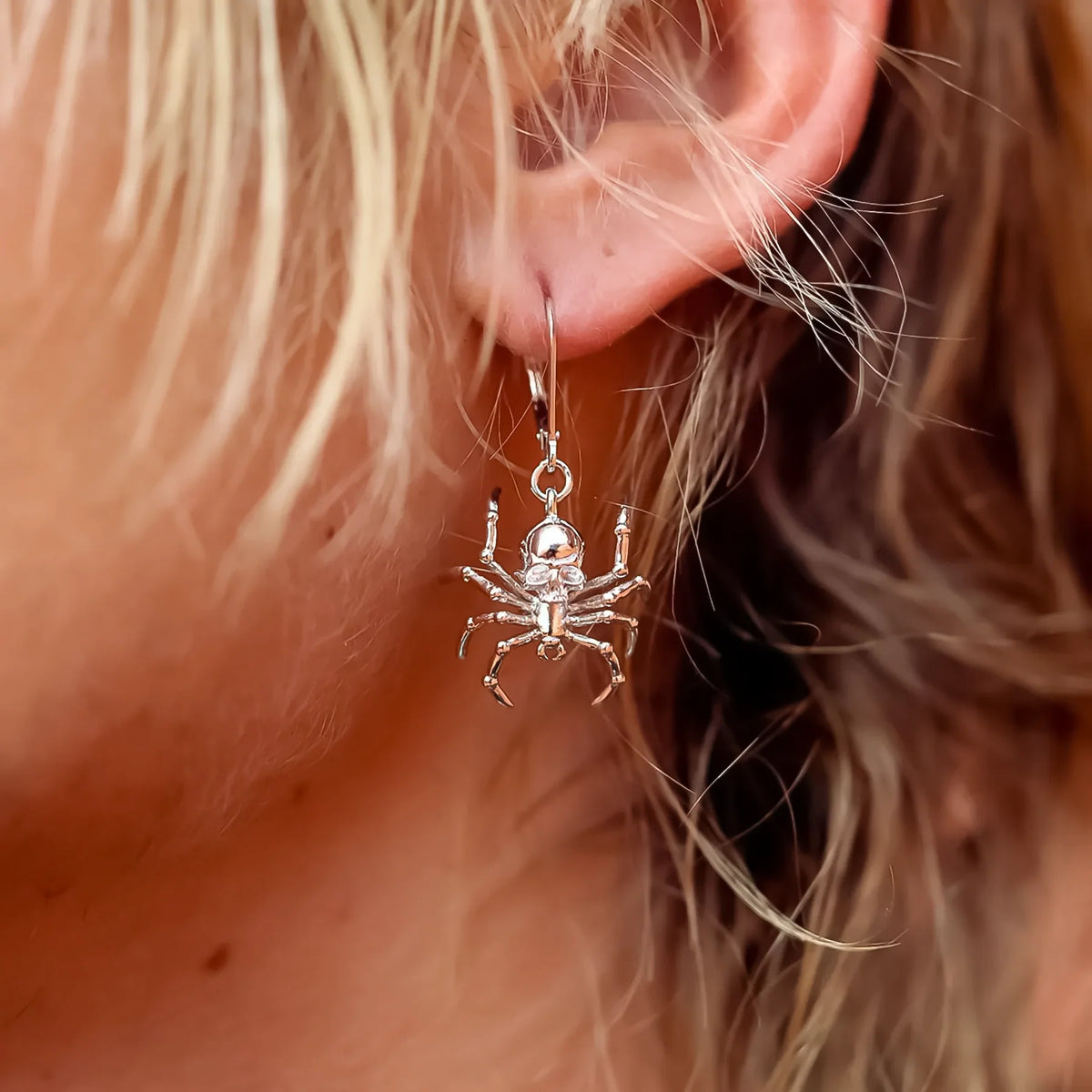 SPIDER SKULL EARRING