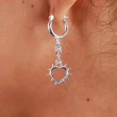 SPIKE HEART EARRING