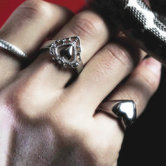 ANTIQUE HEART RING
