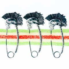 PUNK SAFETY PIN